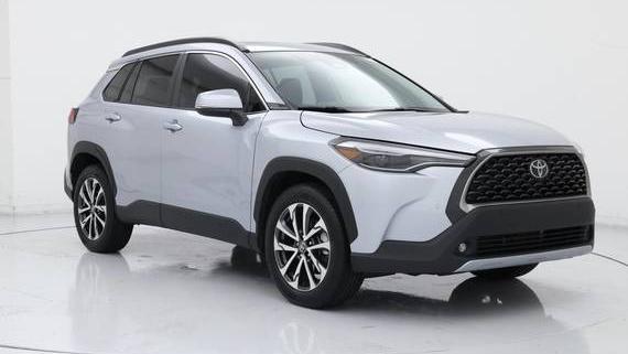 TOYOTA COROLLA CROSS 2023 7MUDAABG0PV066799 image